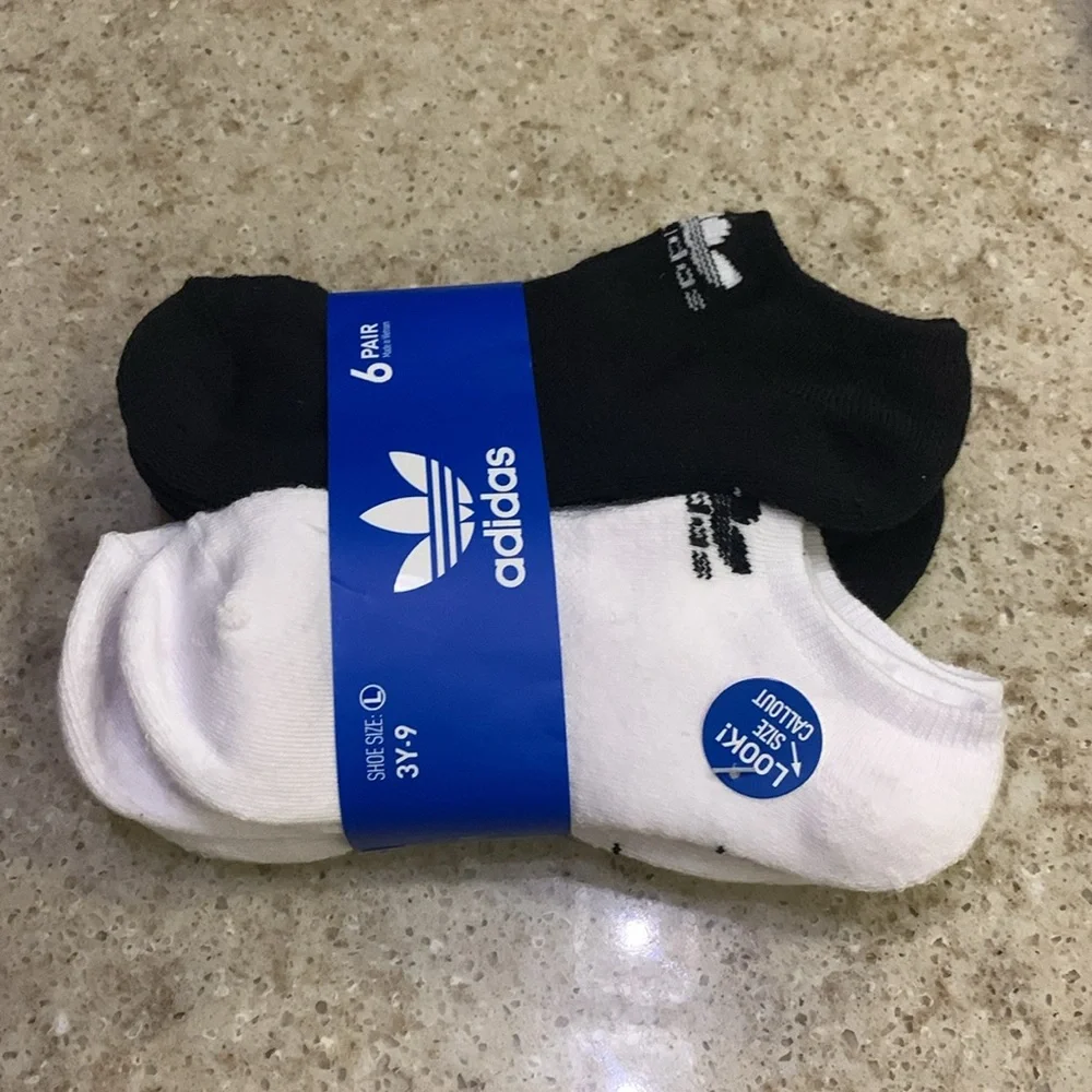 NWT Adidas No-Show Youth Socks 6 Pairs - Black/White